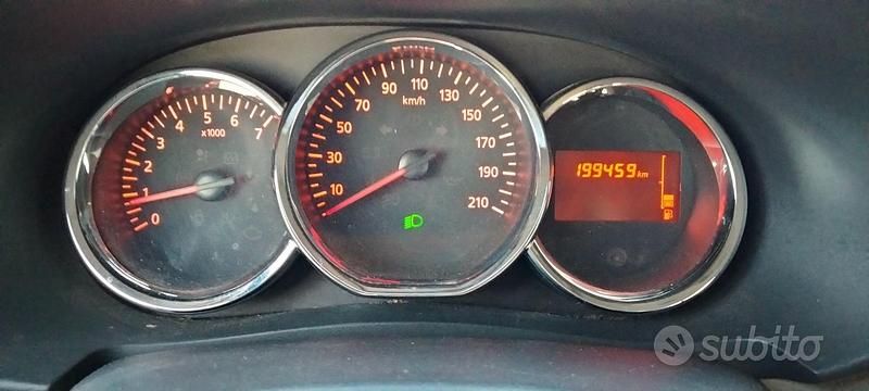 Usata Dacia Lodgy 90 CV (66 kW) 2014 Nero Monovolume