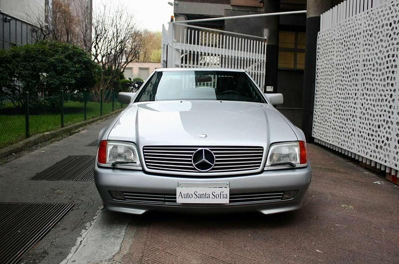 Usata Mercedes SL600 394 CV (289 kW) 1994 Brillant silver met. Cabrio