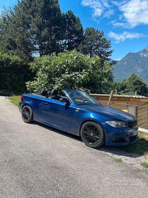 Usata BMW 120 Cabriolet 177 CV (130 kW) 2008 Blu Cabrio