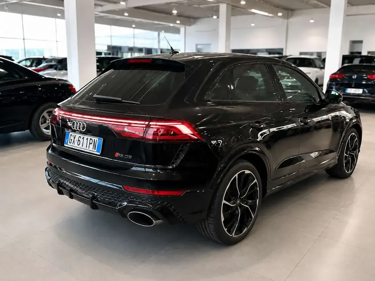 Usata Audi RS Q8 600 CV (441 kW) 2024 Nero SUV
