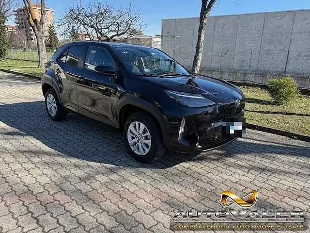 Usata Toyota Yaris Cross Business Edition 92 CV (67 kW) 2023 Nero SUV