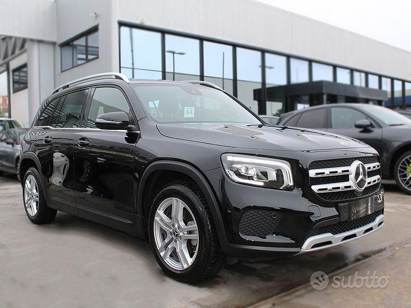 Nero Usata 2022 Mercedes GLB180 Business SUV | 29.990 € (Buon prezzo) - Immagine 1/4