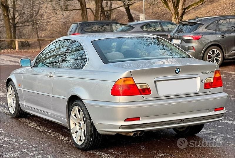 Usata BMW 320 150 CV (110 kW) 2000 Grigio Coupé