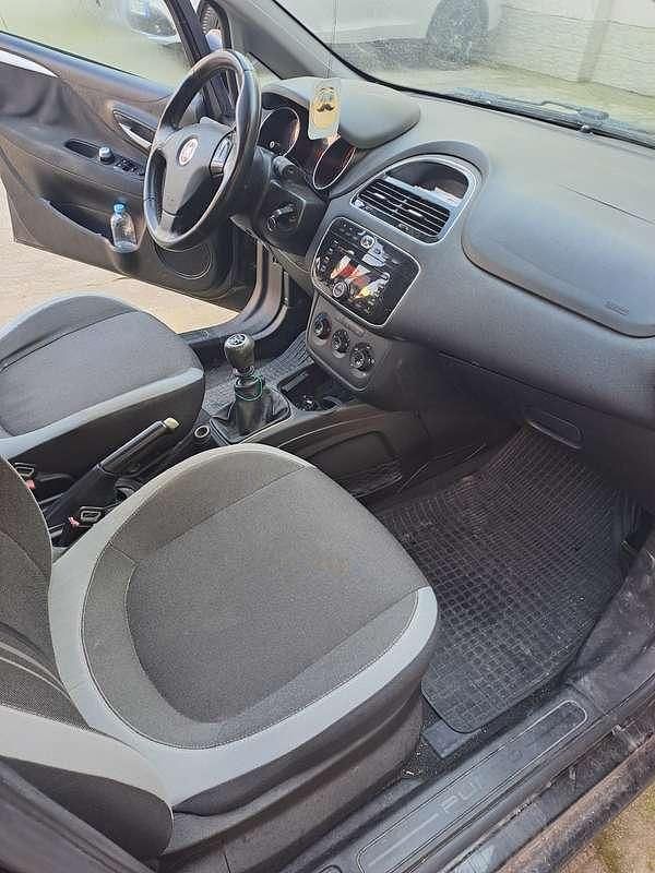 Usata Fiat Punto Evo Active 69 CV (50 kW) 2012 Utilitaria