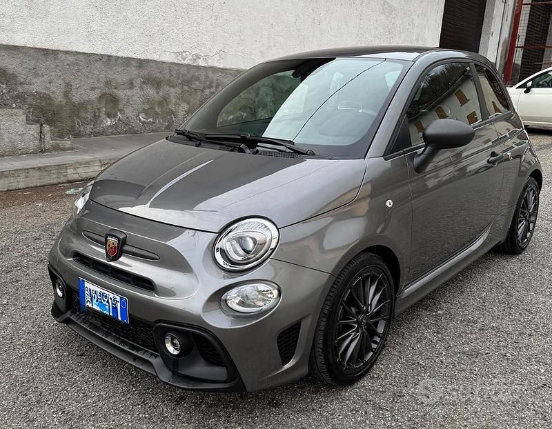 Usata Abarth 595 165 CV (121 kW) 2024 Grigio Berlina
