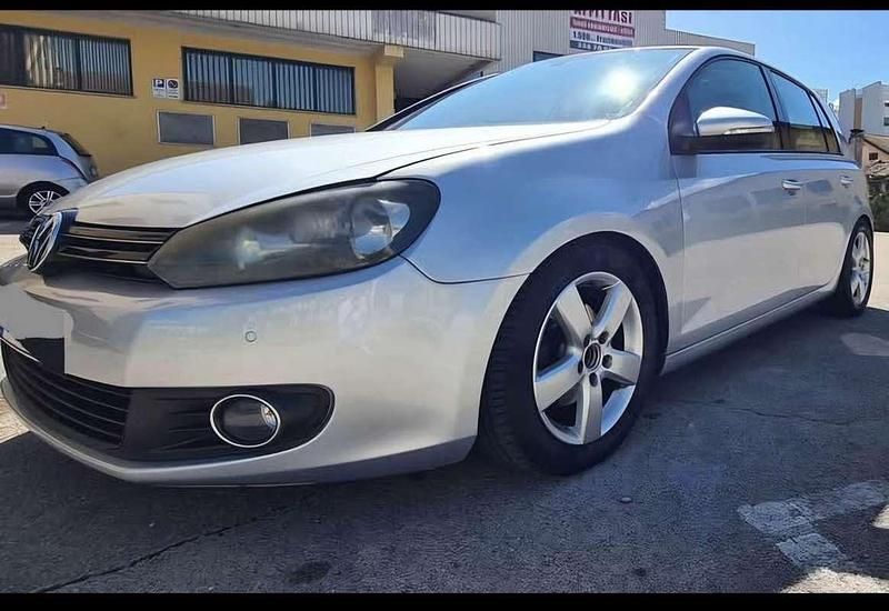 Usata VW Golf VII Highline 105 CV (77 kW) 2012 Berlina