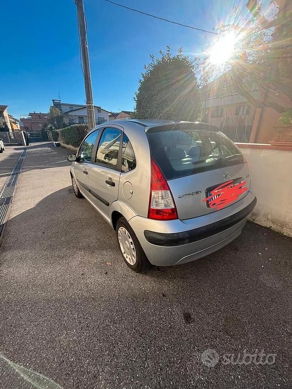 Grigio Usata 2008 Citroën C3 Elegance Tre volumi | 1200 € (Super prezzo) - Immagine 1/4