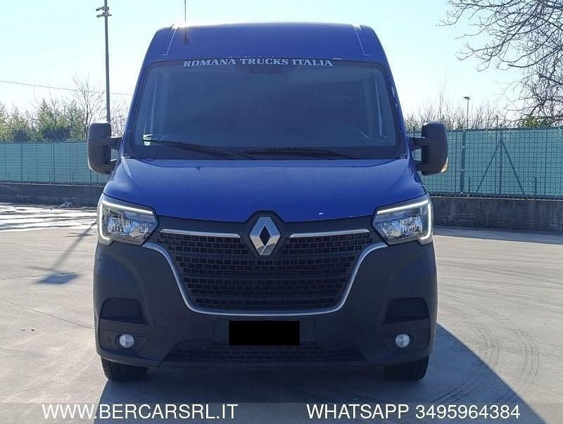 Usata Renault Master 136 CV (100 kW) 2022 Blu Monovolume