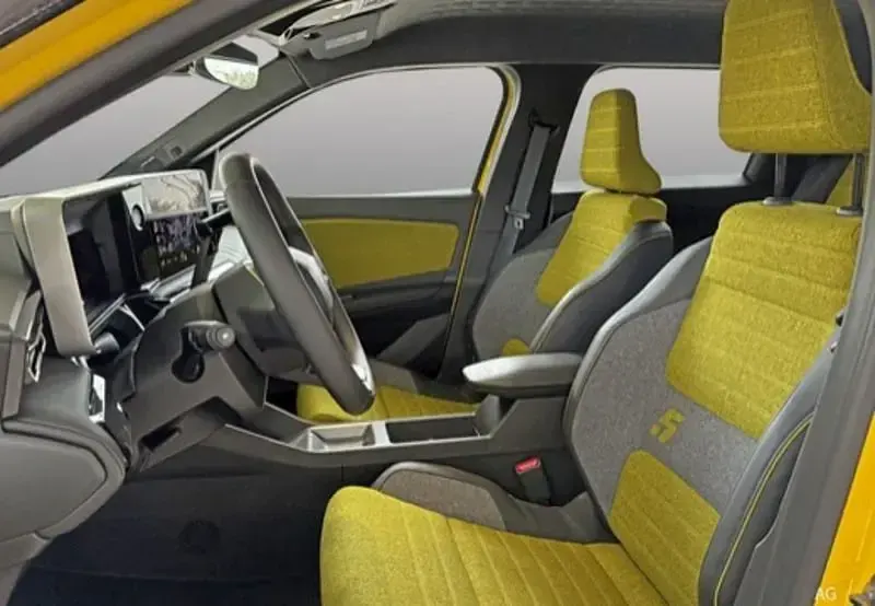 Nuova Renault 5 E-Tech Urban 89 kW (122 CV) 2026 Bianco Utilitaria