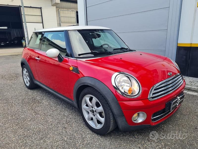 Usata Mini Cooper D 108 CV (79 kW) 2008 Rosso Utilitaria