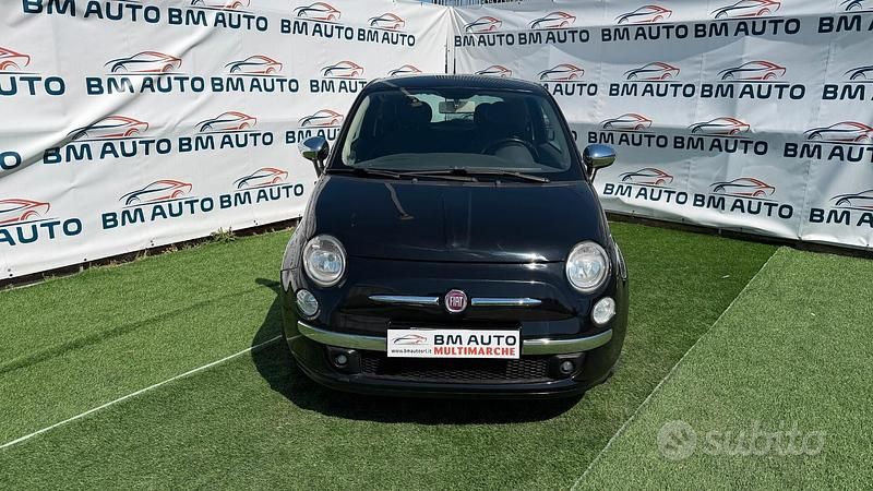 Begagnad Fiat 500 Lounge 75 HK (55 kW) 2009 Svart Cab