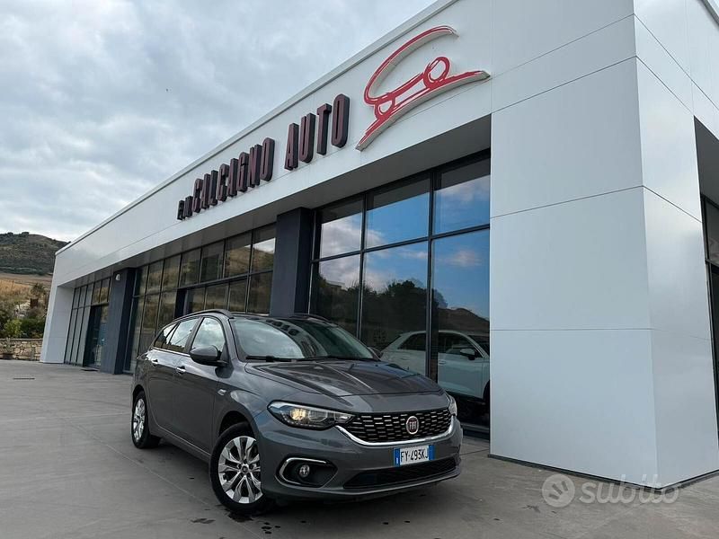 Grigio Usata 2019 Fiat Tipo Business Station wagon | 12.500 € (Cara) - Immagine 1/4