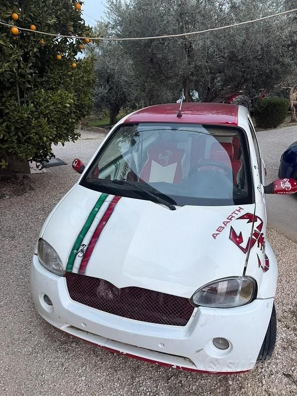 Bianco Usata 2006 Chatenet Barooder Tre volumi | 3000 € - Immagine 1/4