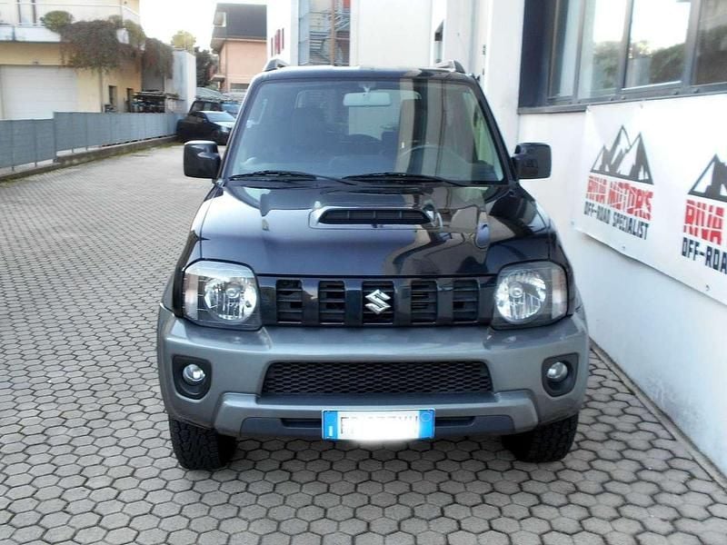 Usata Suzuki Jimny 86 CV (63 kW) 2018 Nero SUV