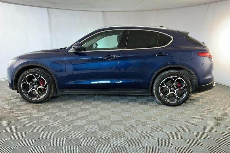 Usata Alfa Romeo Stelvio Executive 280 CV (205 kW) 2019 Blu SUV