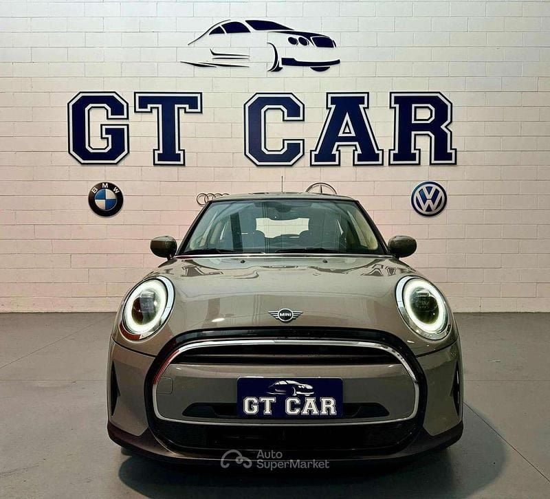 Usata Mini Cooper Essential 136 CV (100 kW) 2022 Gray Utilitaria