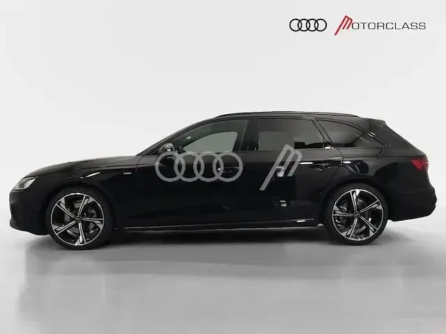 Usata Audi A4 S-Line 163 CV (119 kW) 2024 Nero Station wagon