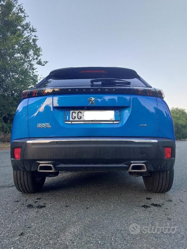 Usata Peugeot 2008 GT 131 CV (96 kW) 2021 Blu/azzurro SUV