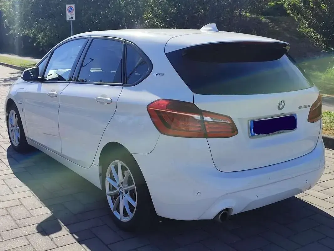 Usata BMW 225 Active Tourer Advantage 136 CV (100 kW) 2018 Bianco Monovolume