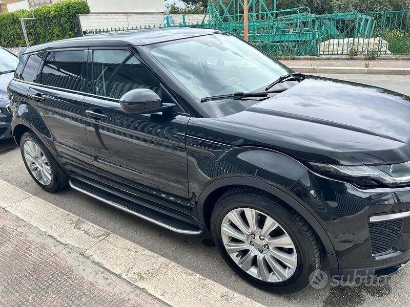 Usata Land Rover Range Rover evoque 150 CV (110 kW) 2016 Nero SUV
