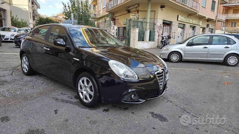 Usata Alfa Romeo Giulietta Progression 105 CV (77 kW) 2013 Nero Utilitaria
