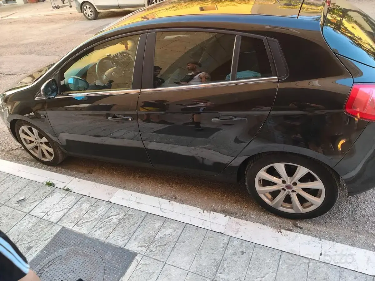 Usata Fiat Bravo 120 CV (88 kW) 2007 Nero Utilitaria