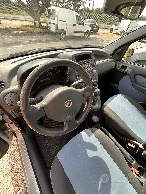 Usata Fiat Panda Dynamic 60 CV (44 kW) 2009 Grigio Utilitaria
