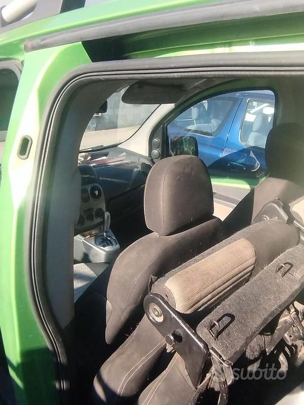 Usata Fiat Qubo Trekking 75 CV (55 kW) 2010 Verde Monovolume