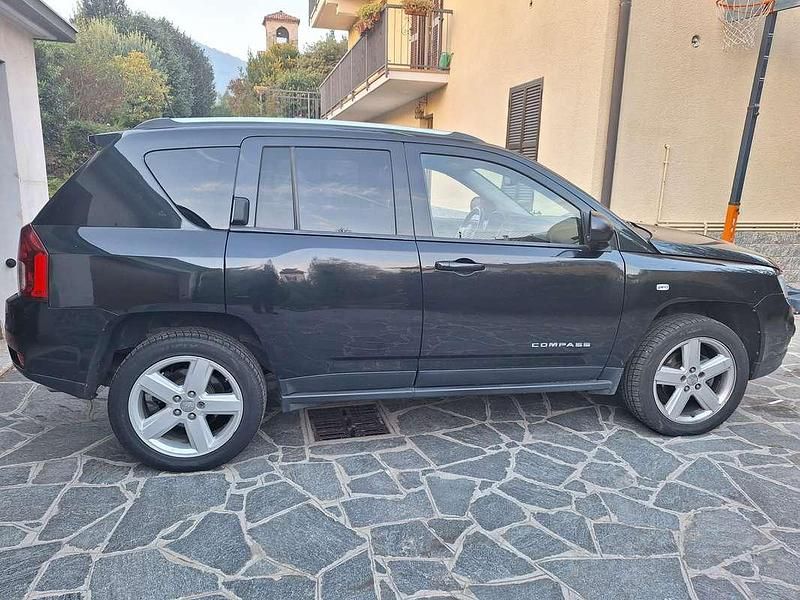 Usata Jeep Compass Limited 163 CV (119 kW) 2011 Nero SUV