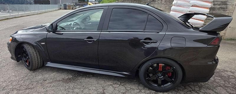 Usata Mitsubishi Lancer 295 CV (216 kW) 2010 Nero Berlina