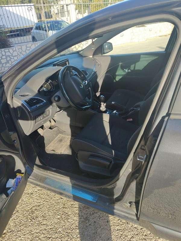 Usata Renault Mégane LIMITED 110 CV (80 kW) 2014 Blu/azzurro Berlina