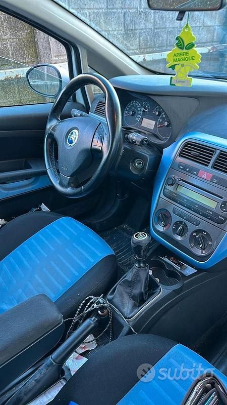 Usata Fiat Grande Punto 2009 Bianco Utilitaria