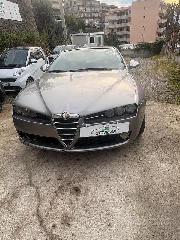 Usata Alfa Romeo 159 150 CV (110 kW) 2008 Grigio Berlina