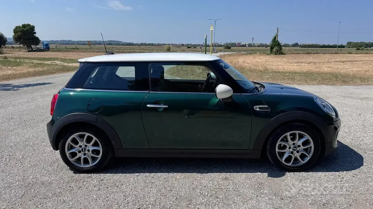 Usata Mini One D Hype 116 CV (85 kW) 2016 Verde Utilitaria