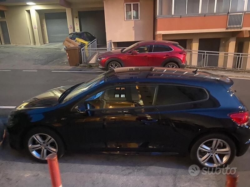 Begagnad VW Scirocco R-line 122 HK (89 kW) 2014 Svart Sportkupé