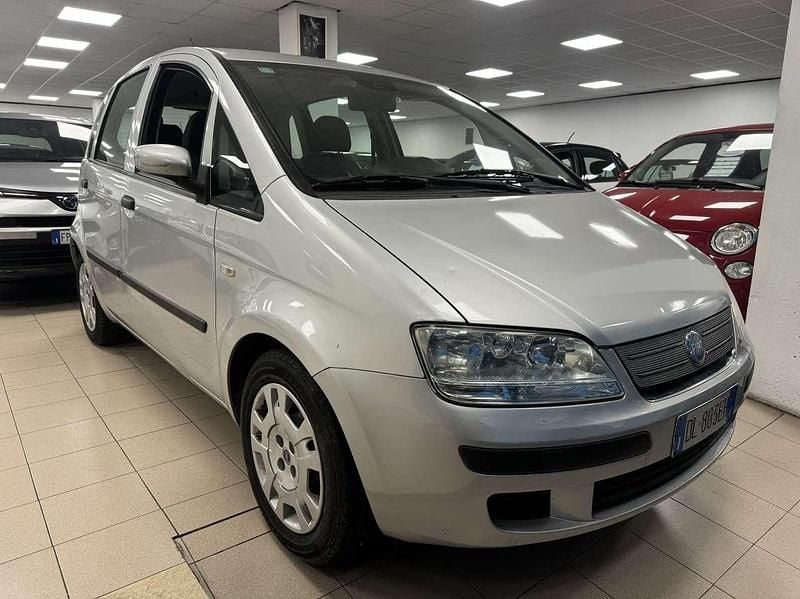 Usata Fiat Idea 80 CV (58 kW) 2007 Argento Monovolume