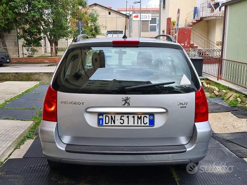 Usata Peugeot 307 90 CV (66 kW) 2008 Grigio Station wagon