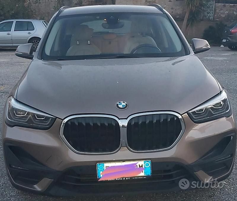 Usata BMW X1 Advantage 150 CV (110 kW) 2019 Marrone SUV