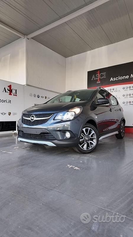 Usata Opel Karl Rocks 73 CV (53 kW) 2019 Grigio Utilitaria