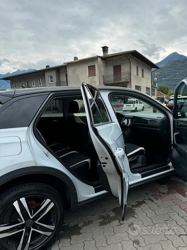 Usata VW T-Roc Style 150 CV (110 kW) 2019 Bianco SUV