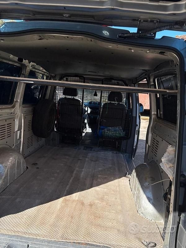 Usata Mercedes Vito 2003 Grigio Furgone