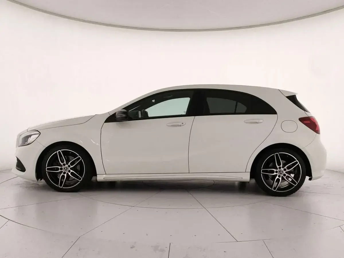 Usata Mercedes A220 Premium 177 CV (130 kW) 2017 Bianco Utilitaria