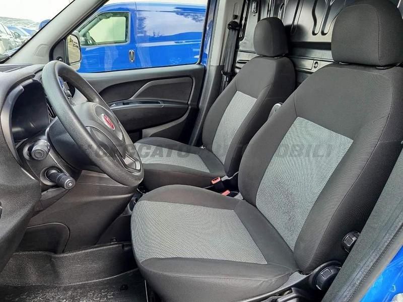 Usata Fiat Doblò 95 CV (69 kW) 2018 Blu Monovolume