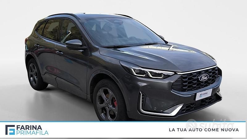 Usata Ford Kuga ST-Line X 243 CV (178 kW) 2025 Grigio SUV