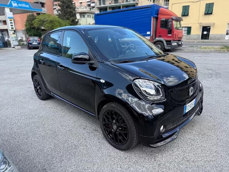 Usata Smart ForFour Brabus 71 CV (52 kW) 2019 Nero Utilitaria