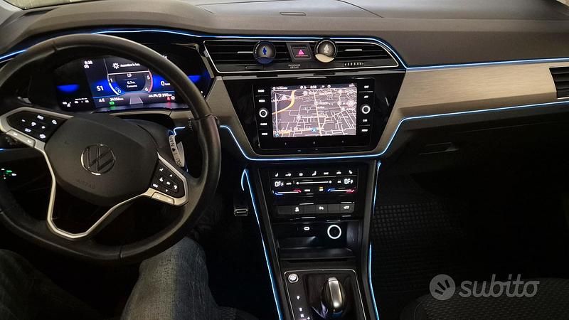 Usata VW Touran 150 CV (110 kW) 2025 Grigio Monovolume