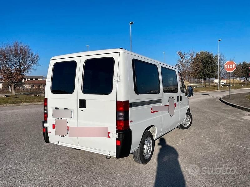 Usata Fiat Ducato 87 CV (63 kW) 1999 Bianco Furgone