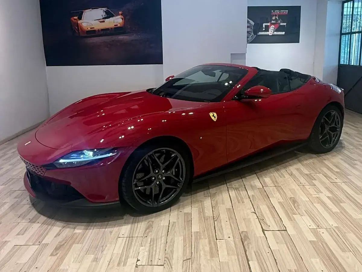 Nuova Ferrari Roma 620 CV (456 kW) 2025 Rosso mugello Coupé