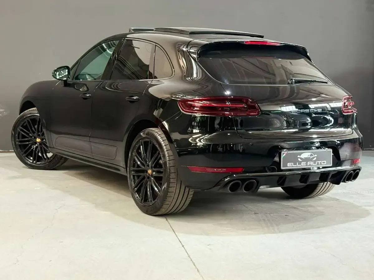 Usata Porsche Macan Turbo 400 CV (294 kW) 2016 Nero SUV