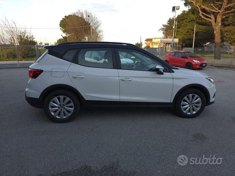 Usata Seat Arona Style 90 CV (66 kW) 2021 Bianco SUV